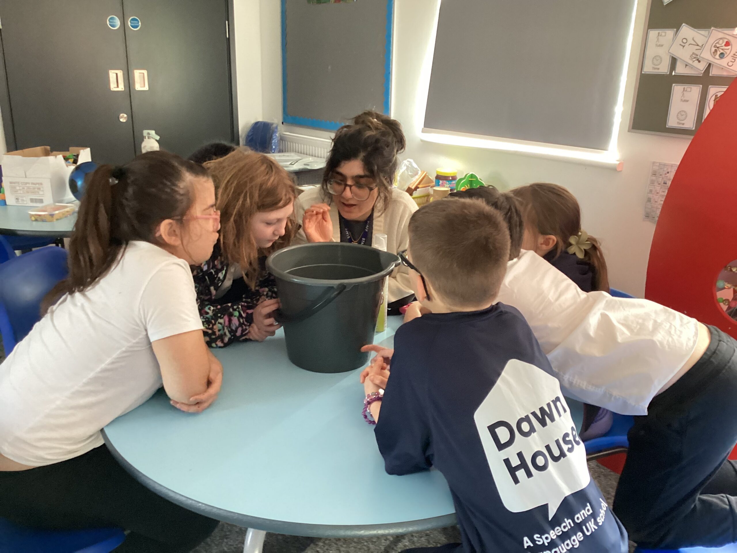 Nurturing Early Circle Skills Through Sensory Play